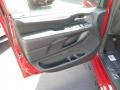 Redline 2 Coat Pearl - Grand Caravan SE Photo No. 11