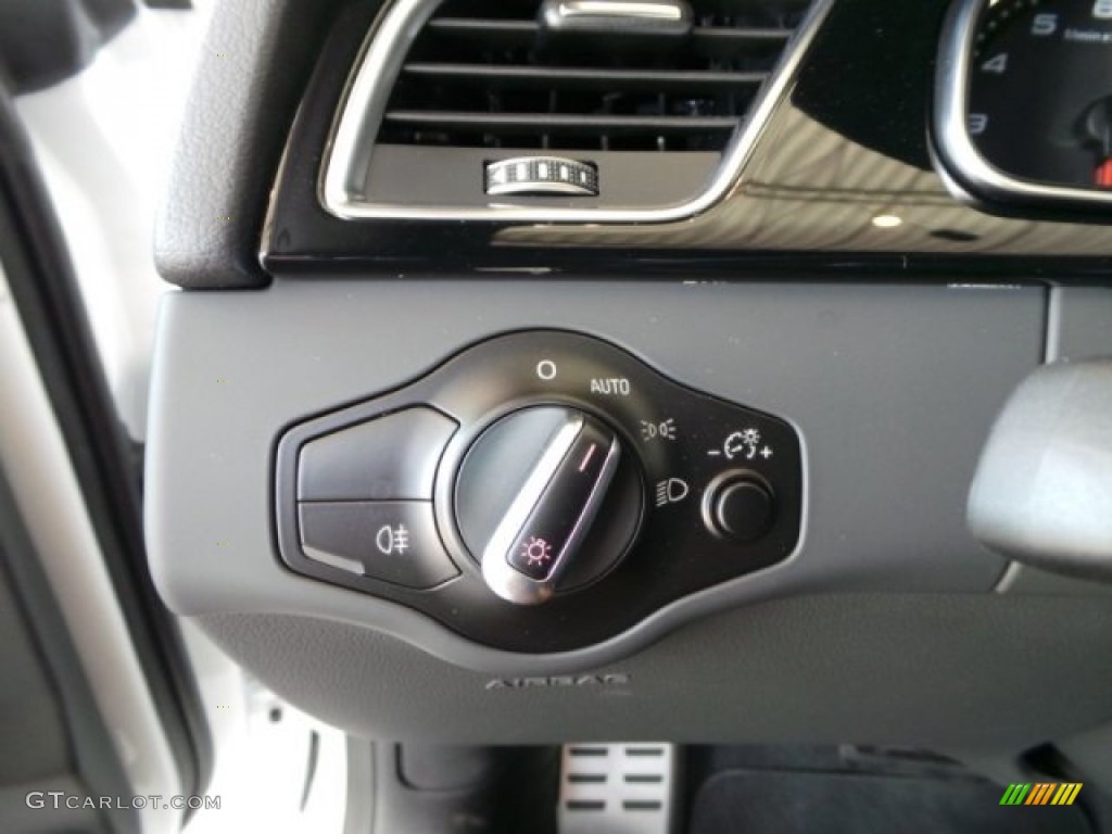 2015 Audi RS 5 Coupe quattro Controls Photo #98485431