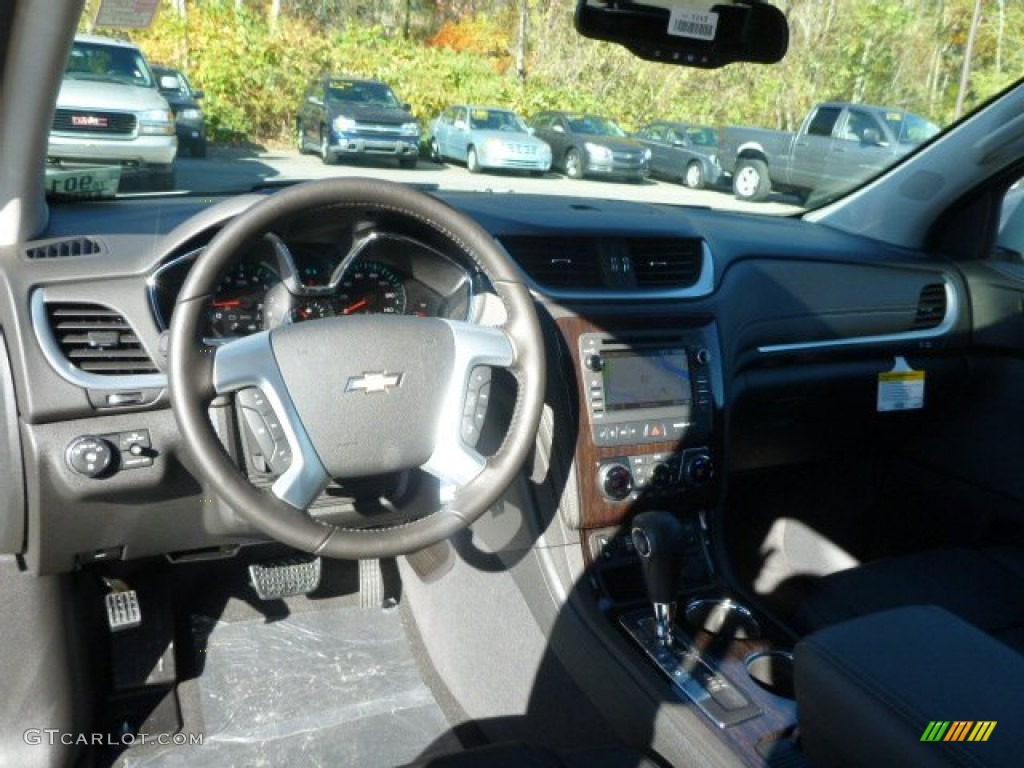 2015 Traverse LT AWD - White Diamond Tricoat / Ebony photo #12