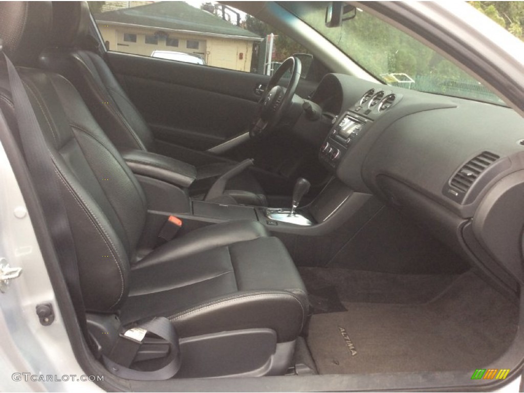 2012 Altima 2.5 S Coupe - Brilliant Silver / Charcoal photo #11