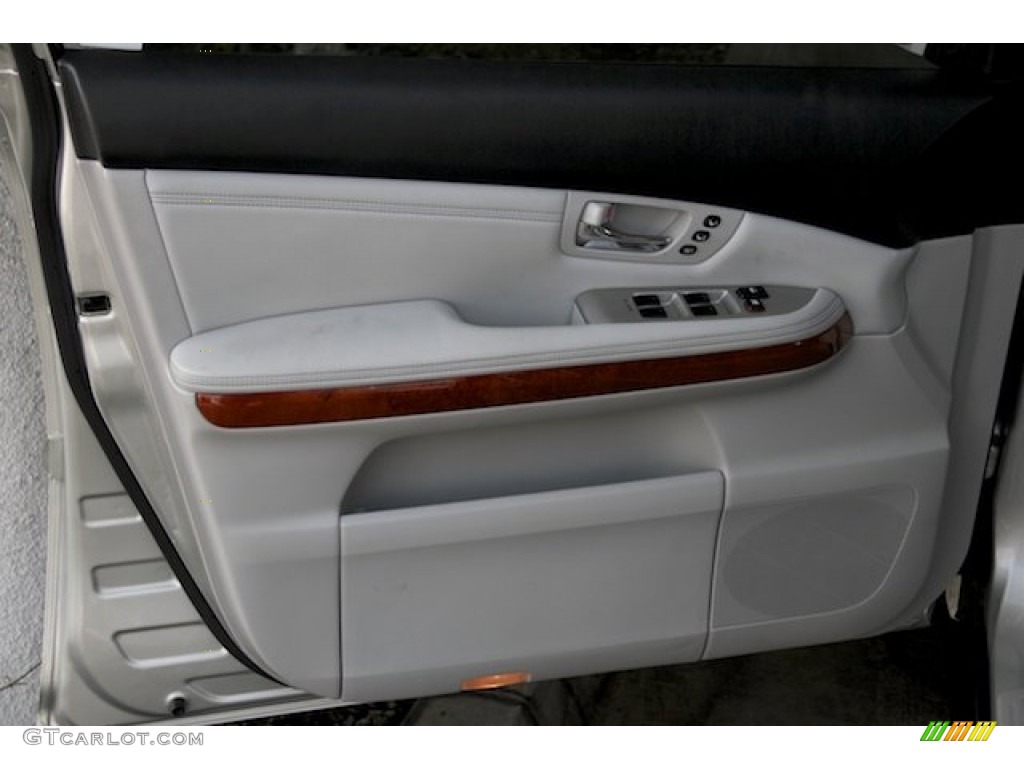 2004 Lexus RX 330 AWD Light Gray Door Panel Photo #98494419