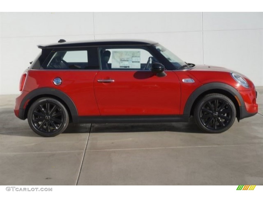 2015 Cooper S Hardtop 2 Door - Blazing Red Metallic / Carbon Black photo #2