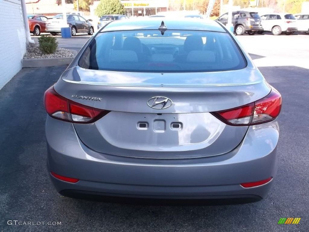 2015 Elantra SE Sedan - Titanium Gray Metallic / Gray photo #6