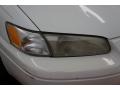 Super White - Camry LE Photo No. 39