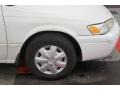Super White - Camry LE Photo No. 42