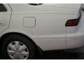 Super White - Camry LE Photo No. 56