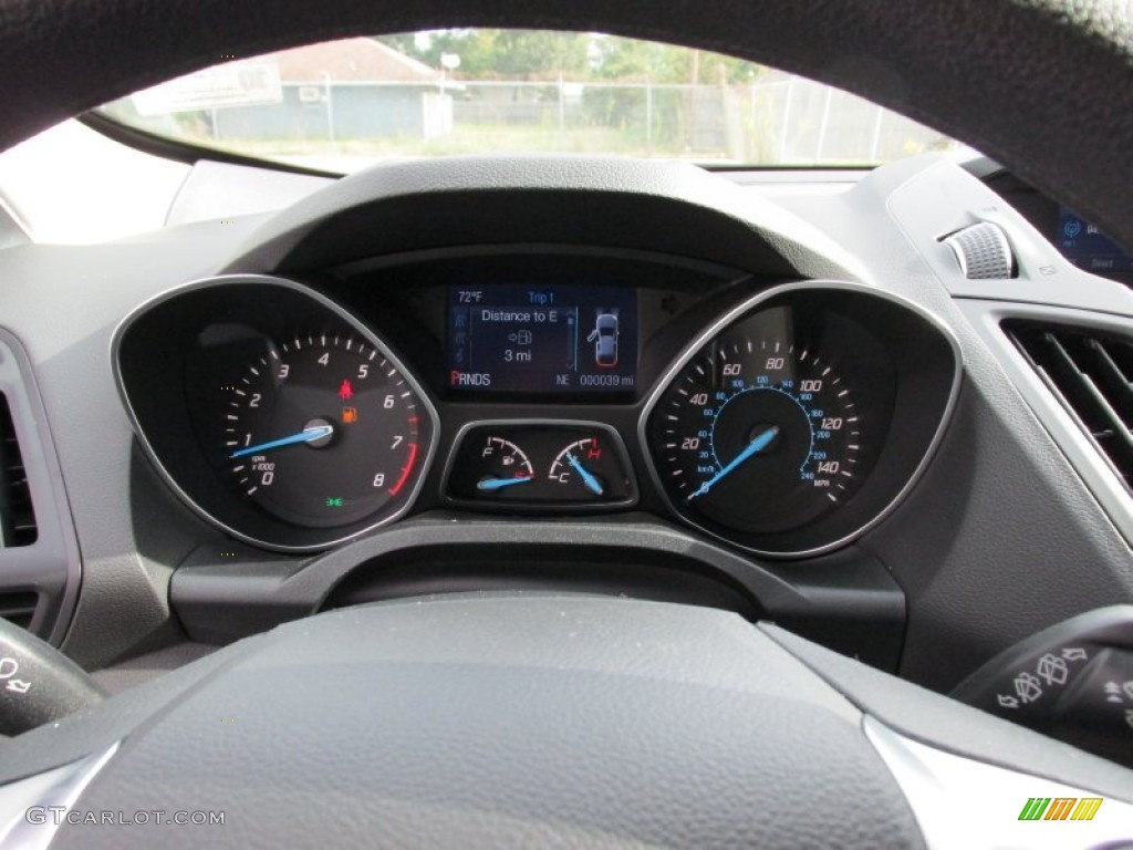 2015 Ford Escape SE Gauges Photo #98500419