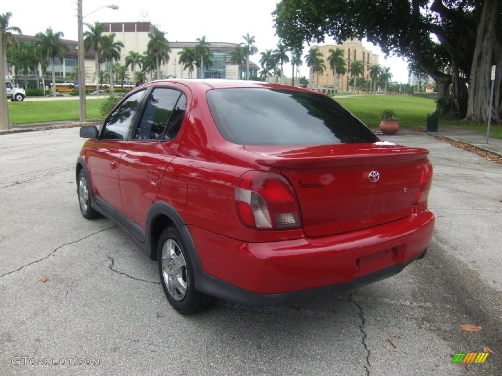 2000 ECHO Sedan - Absolutely Red / Shadow Gray photo #3