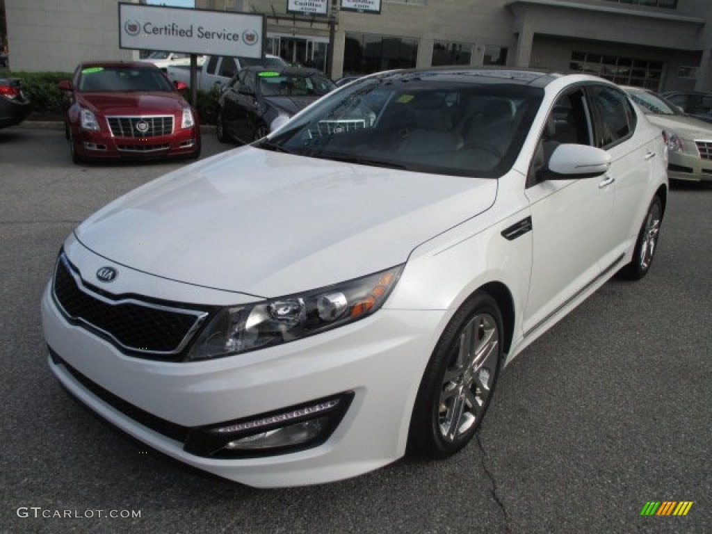 2013 Optima SX - Snow White Pearl / White photo #2