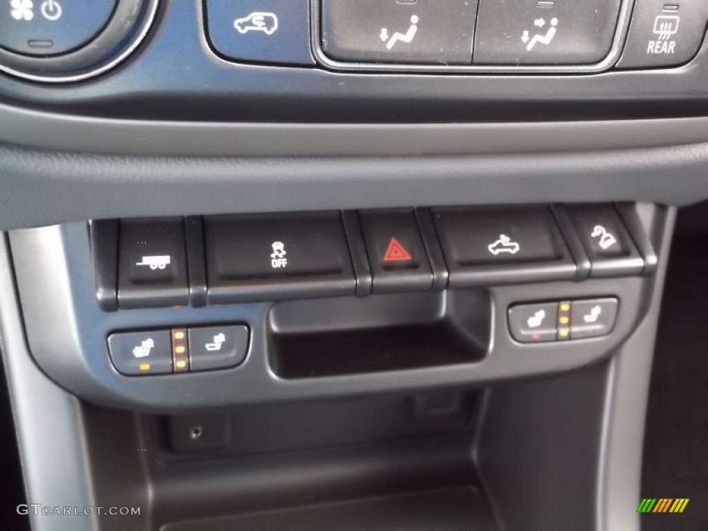 2015 Chevrolet Colorado Z71 Crew Cab 4WD Controls Photo #98508332
