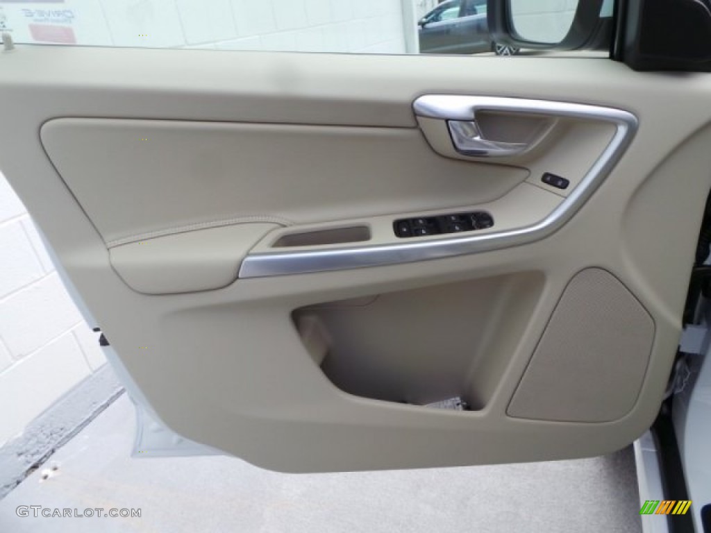 2015 Volvo XC60 T5 Drive-E Soft Beige Door Panel Photo #98508953