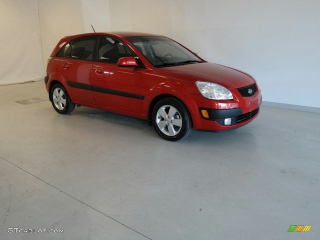 2008 Rio Rio5 SX Hatchback - Tropical Red / Gray photo #4