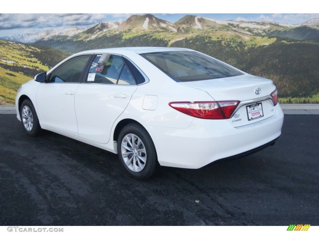 2015 Camry LE - Super White / Ash photo #3