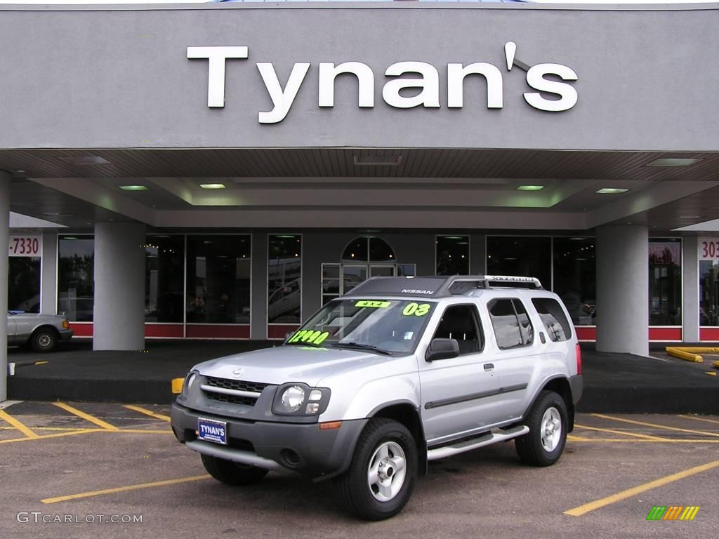 2003 Xterra XE V6 4x4 - Silver Ice Metallic / Charcoal photo #1