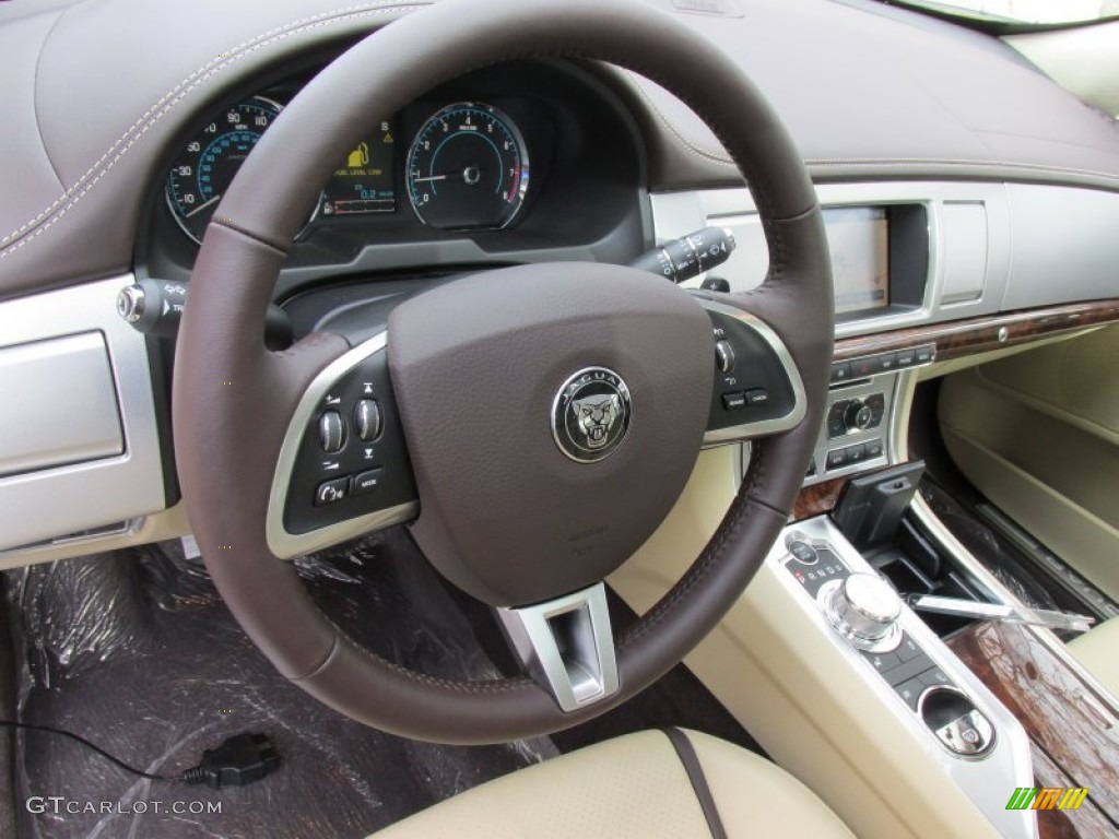 2015 Jaguar XF 3.0 AWD Barley/Truffle Steering Wheel Photo #98517021