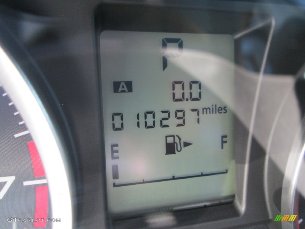 2014 XV Crosstrek 2.0i Premium - Quartz Blue Pearl / Ivory photo #28