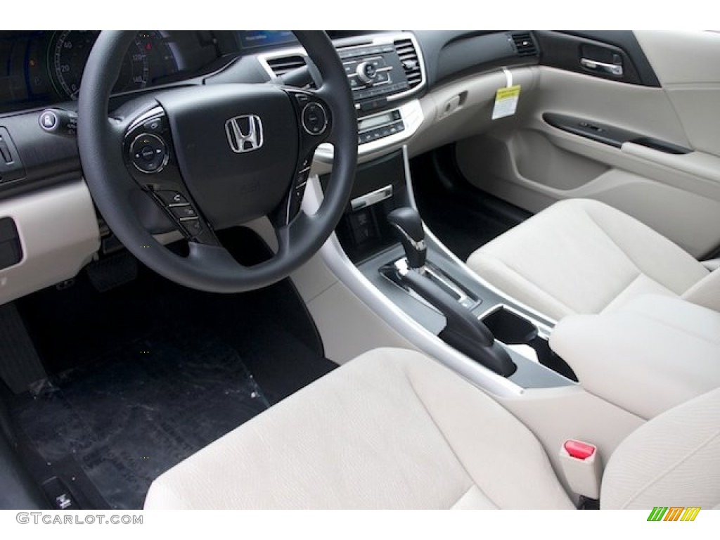 Ivory Interior 2015 Honda Accord Hybrid Sedan Photo