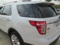 2015 White Platinum Ford Explorer XLT  photo #16