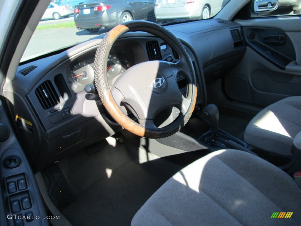 2004 Elantra GLS Sedan - Nordic White / Beige photo #11