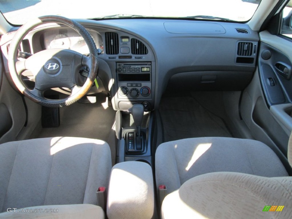 2004 Elantra GLS Sedan - Nordic White / Beige photo #24