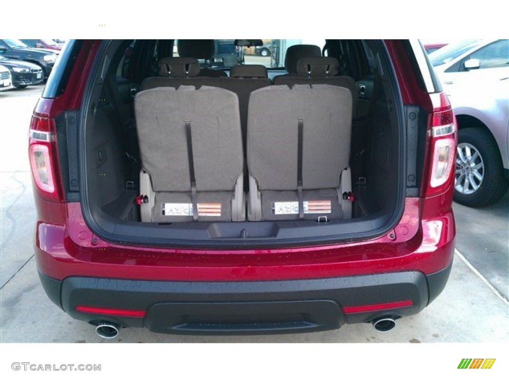 2015 Explorer FWD - Ruby Red / Medium Light Stone photo #23