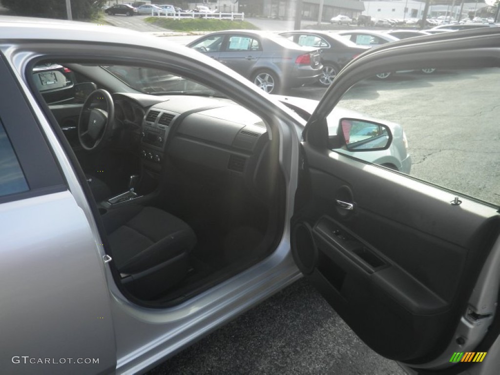 2010 Avenger SXT - Bright Silver Metallic / Dark Slate Gray photo #12