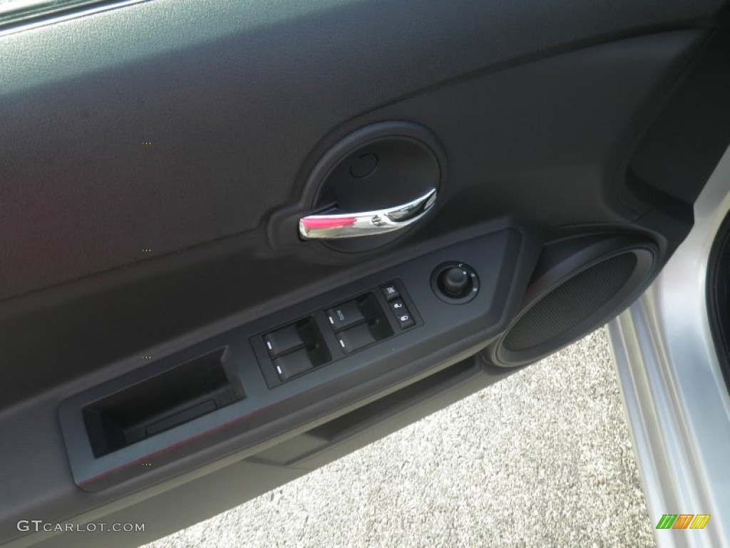 2010 Avenger SXT - Bright Silver Metallic / Dark Slate Gray photo #13