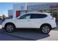 Pearl White - Rogue SL Photo No. 2