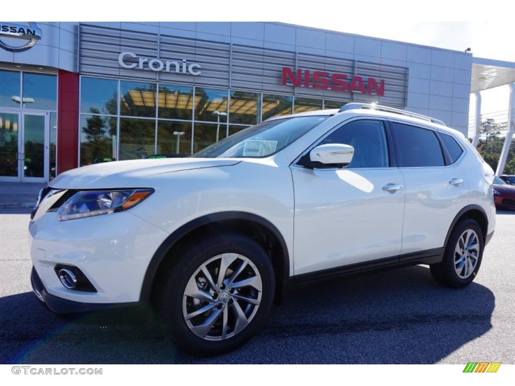 2015 Rogue SL - Pearl White / Charcoal photo #1