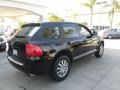 Black - Cayenne Tiptronic Photo No. 2