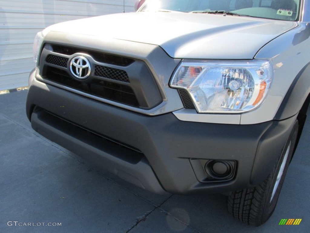 2015 Tacoma V6 Double Cab 4x4 - Silver Sky Metallic / Graphite photo #10