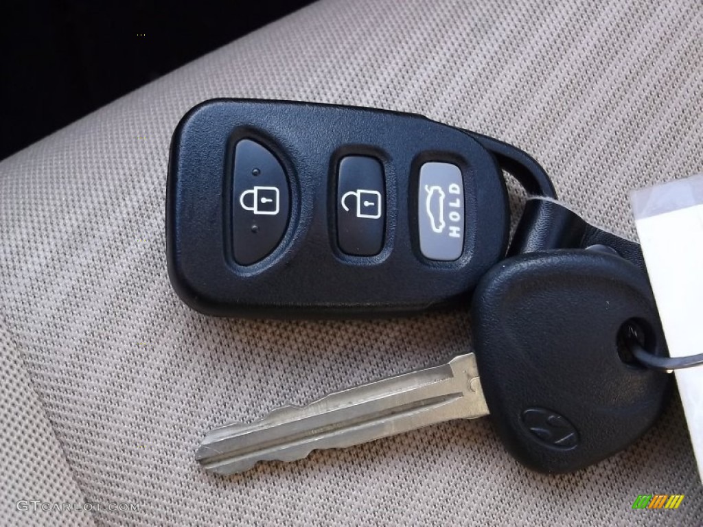 2012 Elantra GLS - Blue Sky Metallic / Beige photo #18