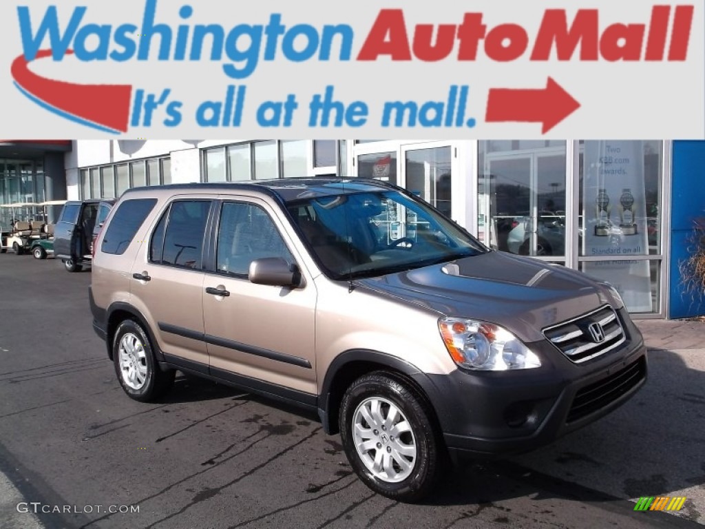 2005 CR-V EX 4WD - Sahara Sand Metallic / Ivory photo #1