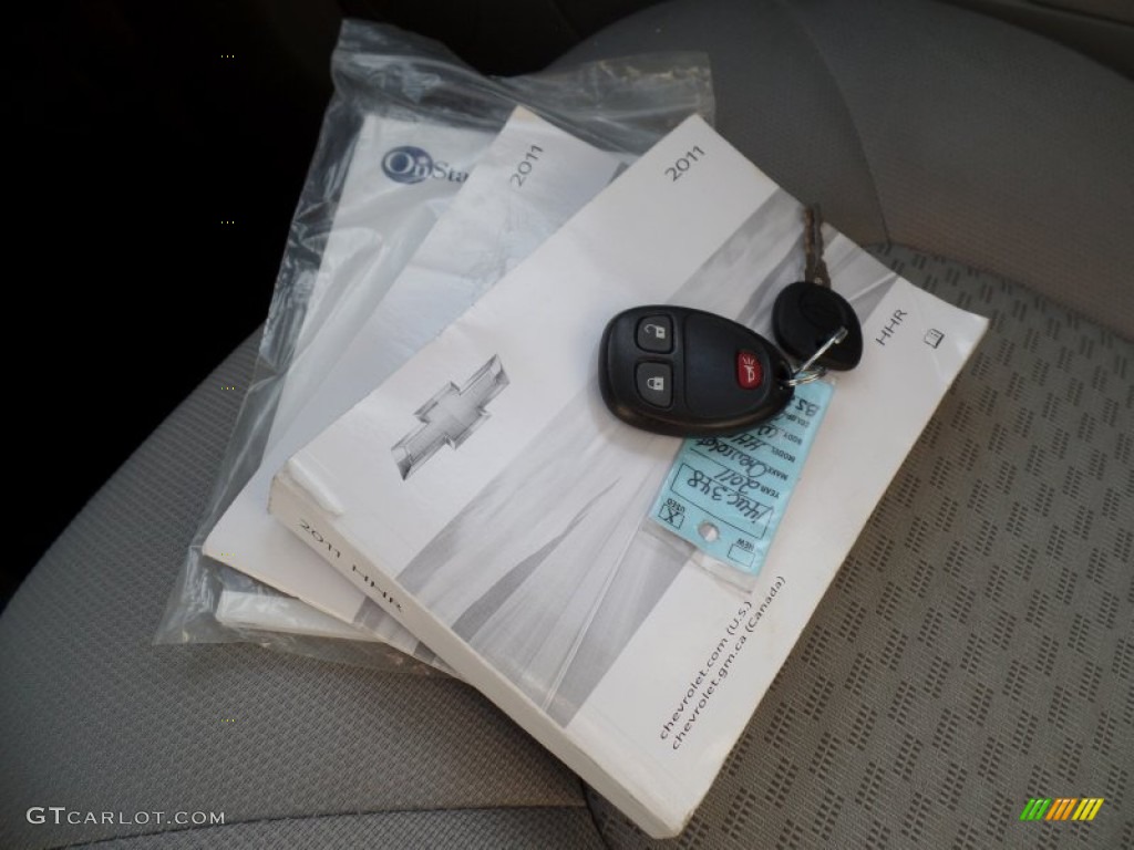 2011 HHR LS - Arctic Ice White / Gray photo #28