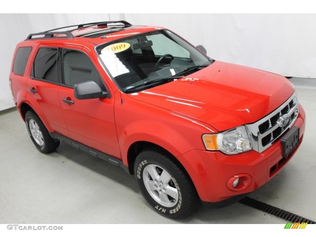 2009 Escape XLT V6 4WD - Torch Red / Stone photo #1