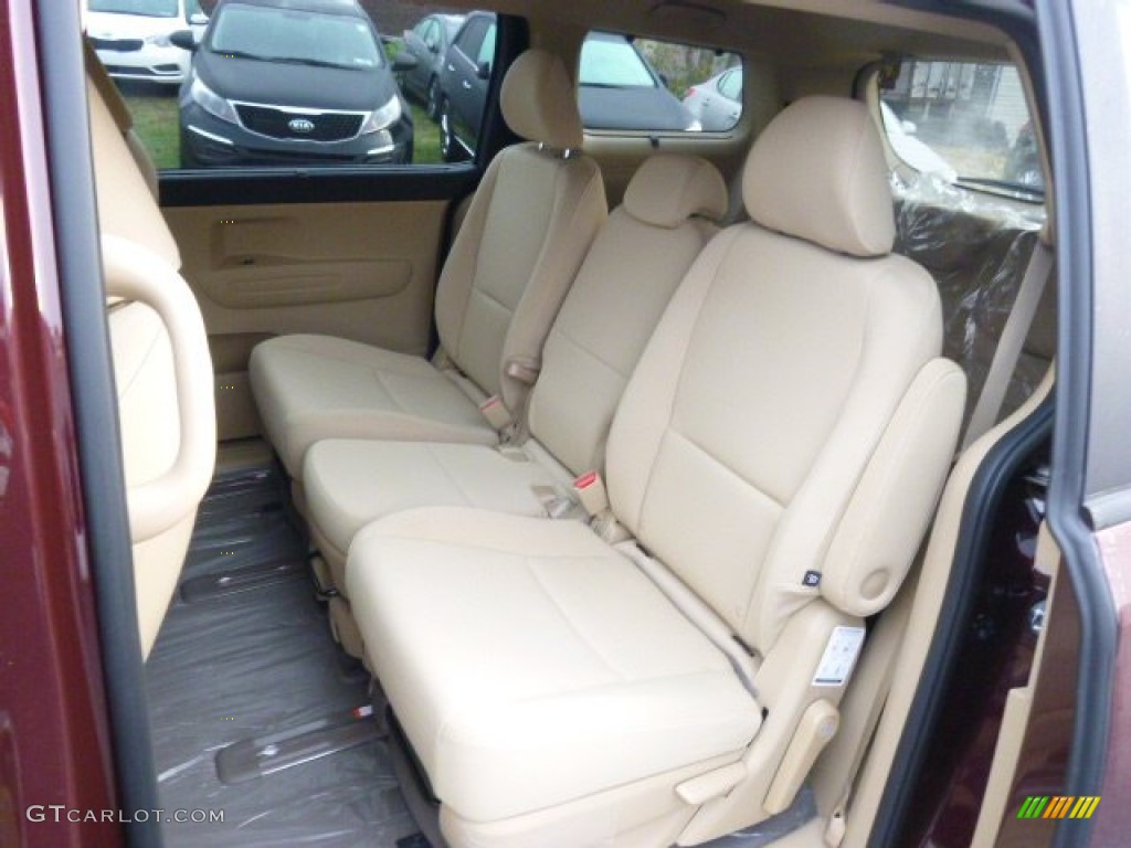 2015 Kia Sedona LX Rear Seat Photo #98545524