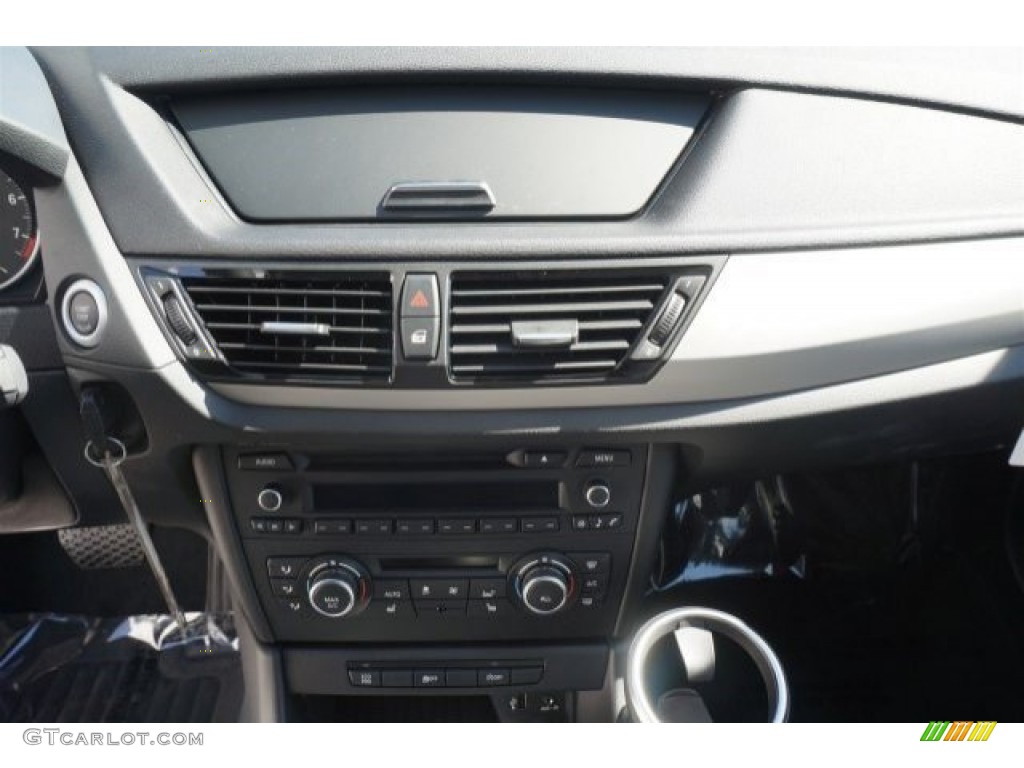 2015 X1 sDrive28i - Cashmere Silver Metallic / Black photo #8