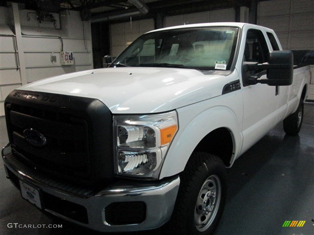 2015 F250 Super Duty XL Super Cab 4x4 - Oxford White / Steel photo #3