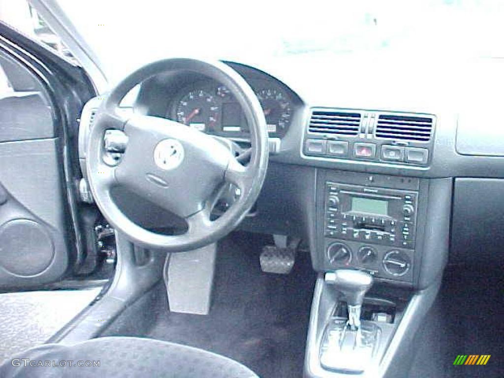 2003 Jetta GLS Sedan - Black / Black photo #10