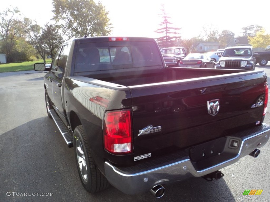 2015 1500 Big Horn Crew Cab 4x4 - Black / Black/Diesel Gray photo #3