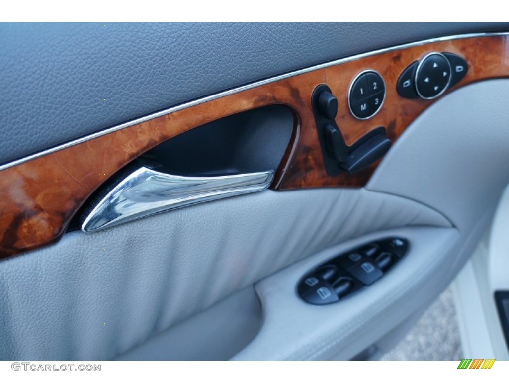 2003 Mercedes-Benz E 500 Sedan Ash Grey Door Panel Photo #98557265