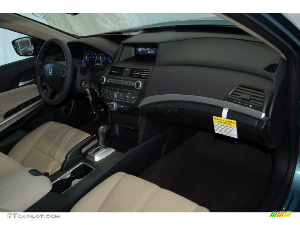 2015 Crosstour EX - Mountain Air Metallic / Ivory photo #24