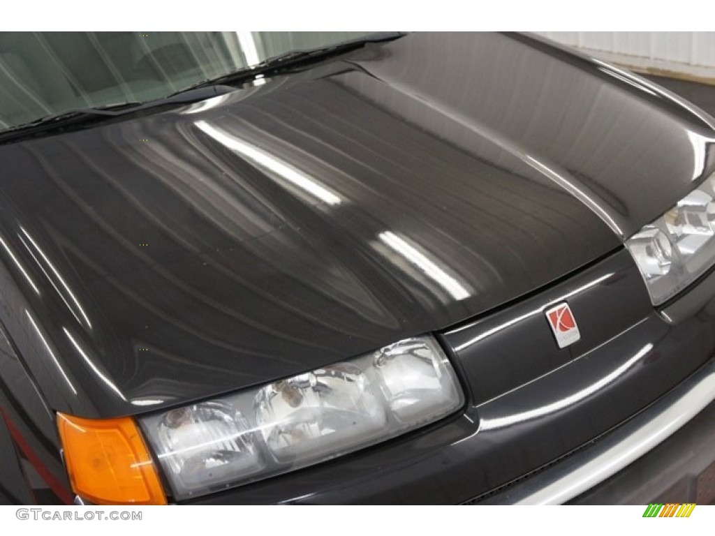 2003 VUE AWD - Black / Gray photo #33