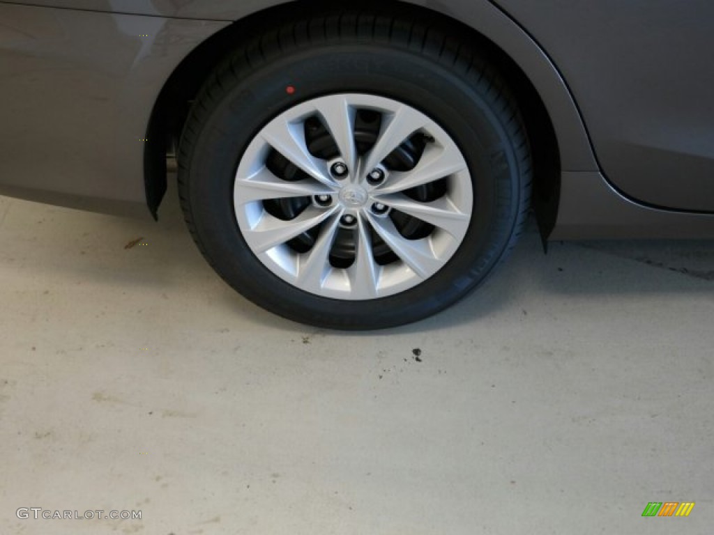 2015 Camry LE - Predawn Gray Mica / Ash photo #2