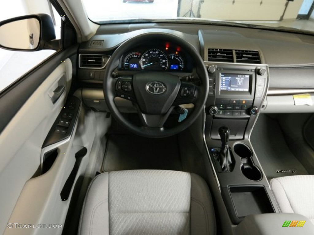 2015 Camry LE - Predawn Gray Mica / Ash photo #12