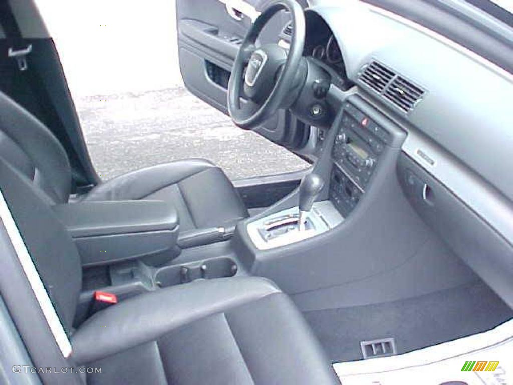 2006 A4 2.0T quattro Sedan - Quartz Gray Metallic / Ebony photo #9