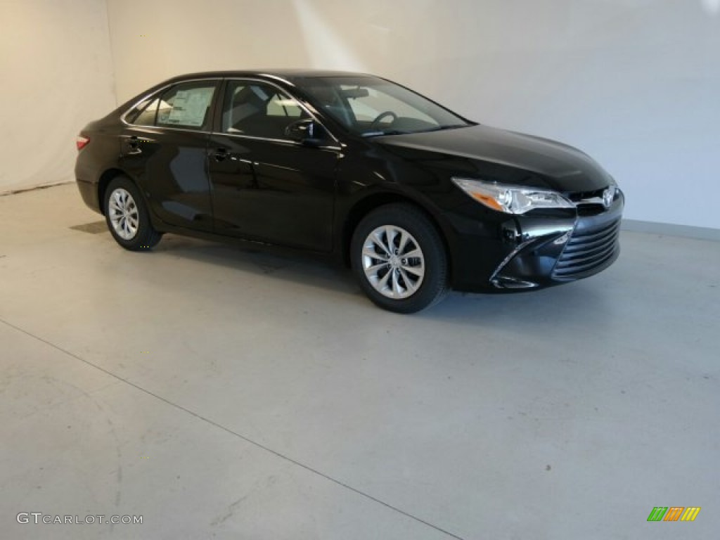 2015 Camry LE - Attitude Black Metallic / Black photo #4