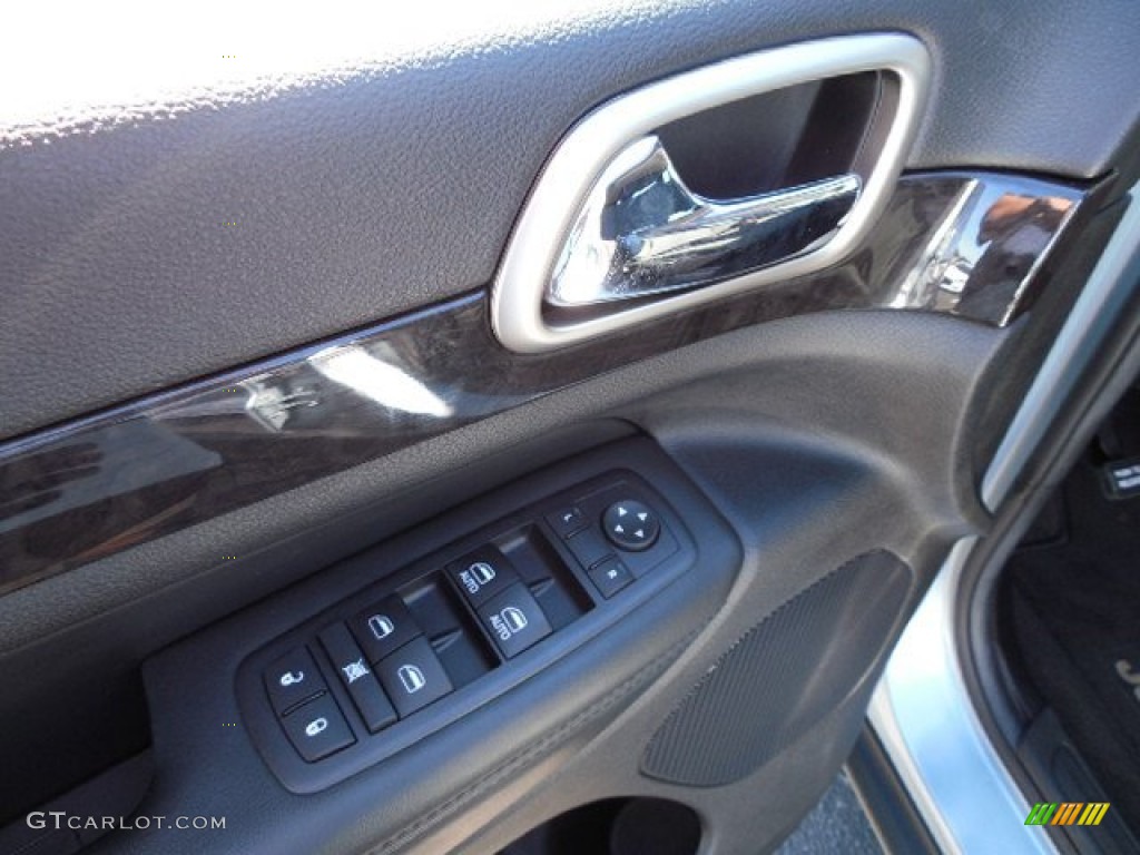 2013 Grand Cherokee Laredo - Winter Chill Pearl / Dark Graystone/Medium Graystone photo #18