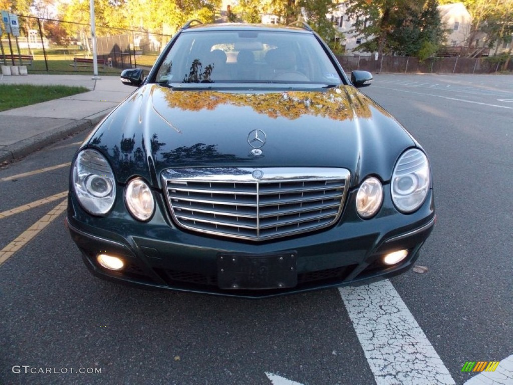 2009 E 350 4Matic Wagon - Jade Green Metallic / Cashmere photo #8