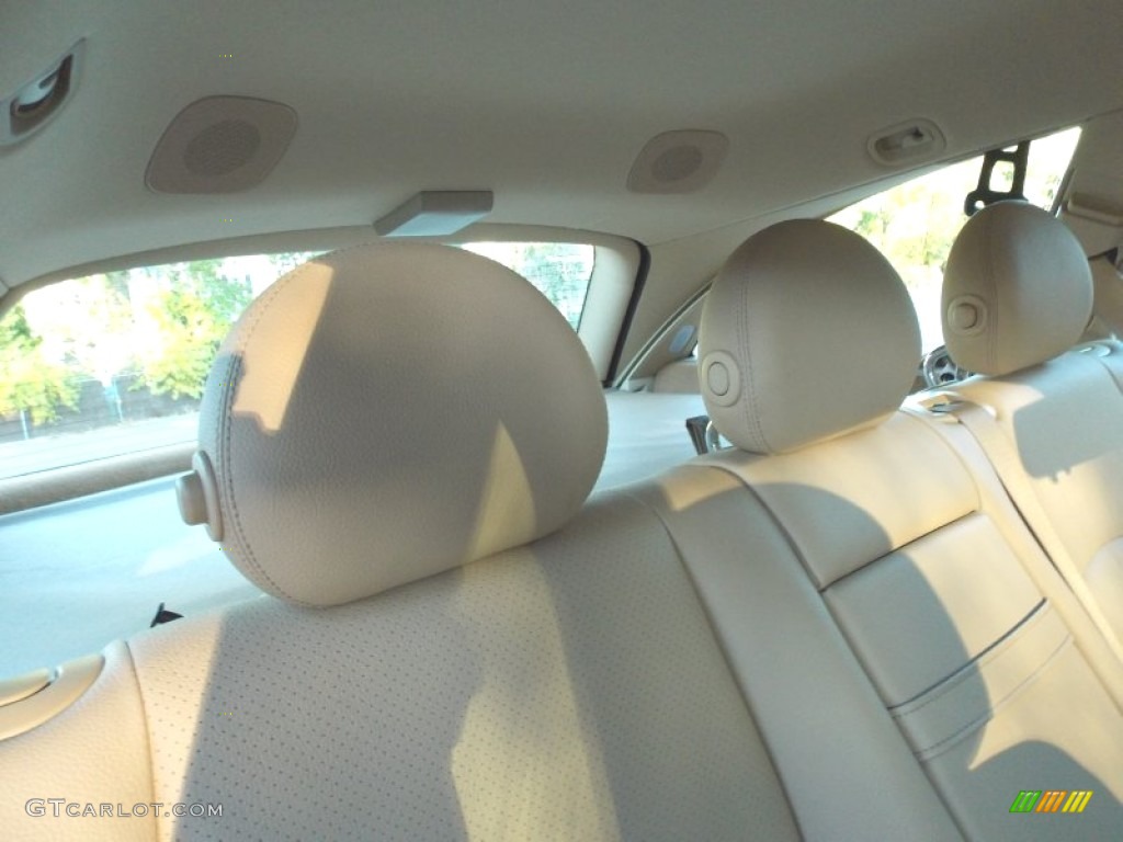 2009 E 350 4Matic Wagon - Jade Green Metallic / Cashmere photo #19